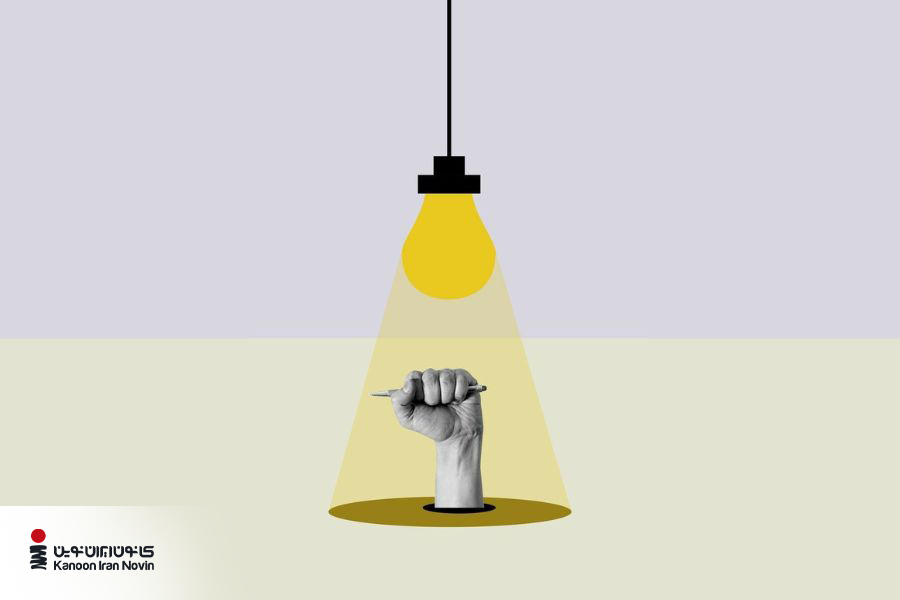 استراتژی دیجیتال مارکتینگ تمام جزئیات شیوه حضور برند شما در کانال‌های دیجیتال را مشخص می‌کند.